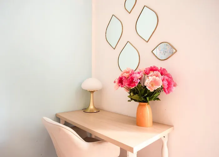 Apartment The Bright Maraja Centro Luxury Boutique Retreat